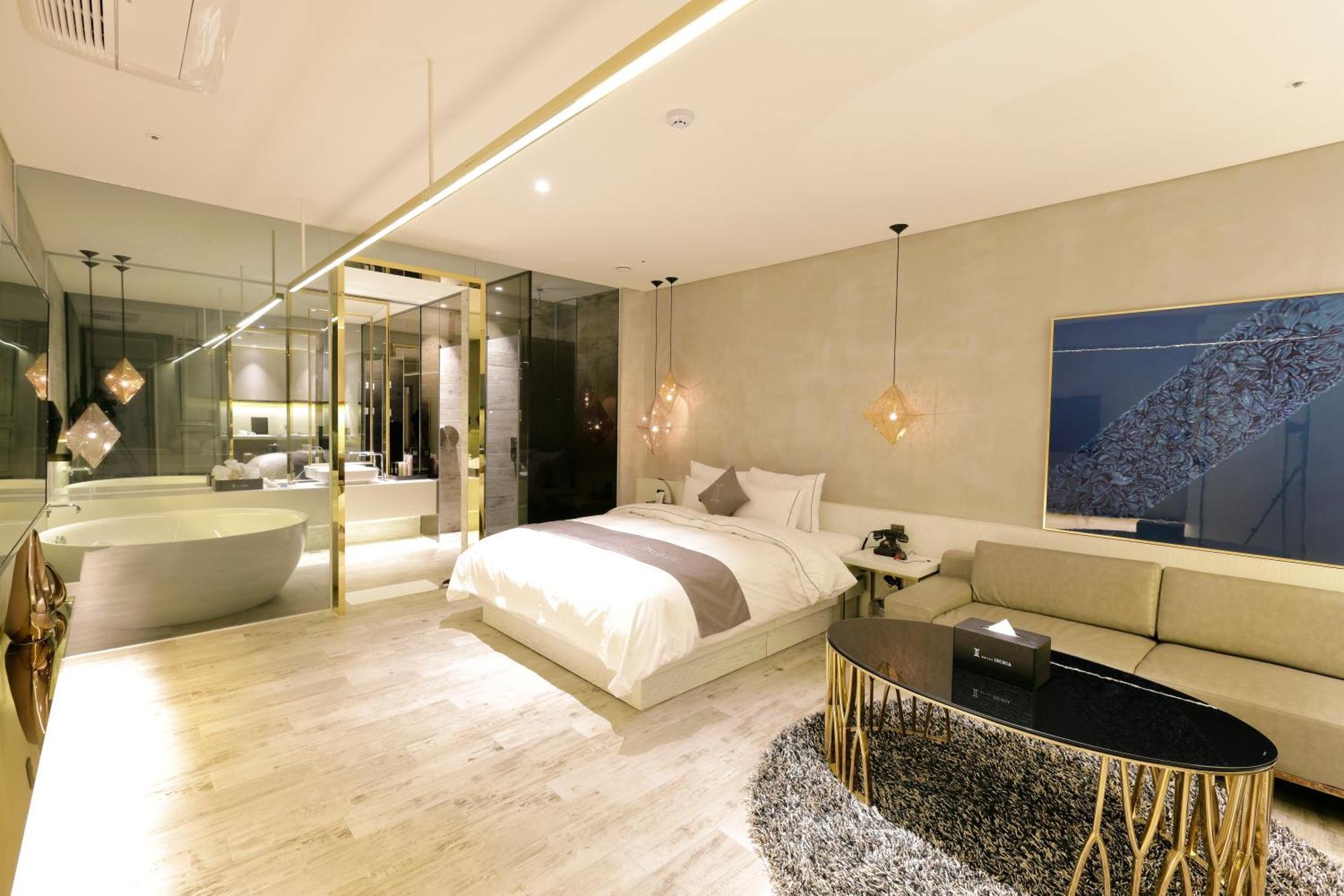 Ischia Hotel Yongin Bagian luar foto
